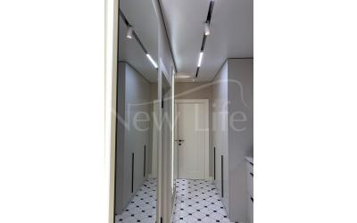 ПОЧЕМУ БОЛЬШИНСТВО КЛИЕНТОВ ВЫБИРАЮТ НАТЯЖНЫЕ ПОТОЛКИ В ПРИХОЖЕЙ?